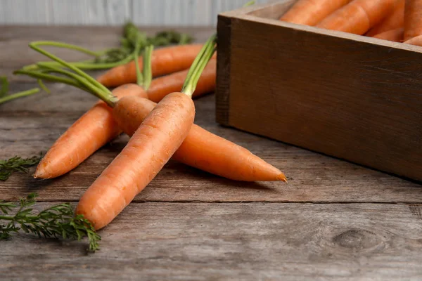 Wortel Matang Atas Meja Kayu Diet Sehat — Stok Foto