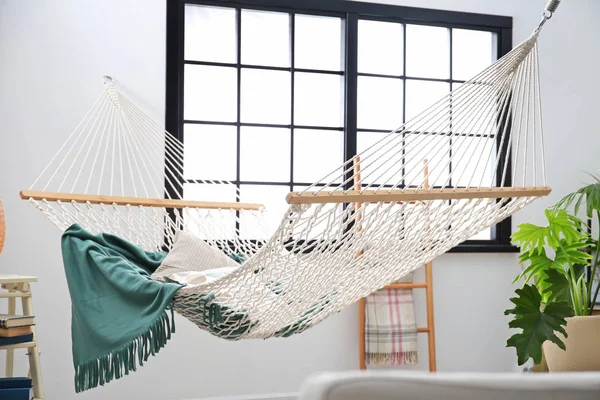 Güzel oda içi rahat hamak