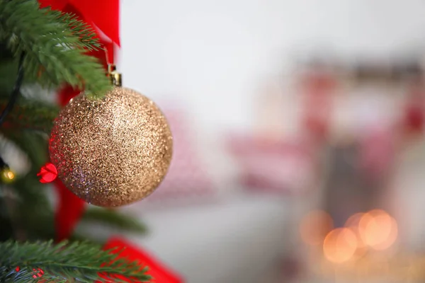 Hermoso Árbol Navidad Con Una Decoración Elegante Primer Plano —  Fotos de Stock