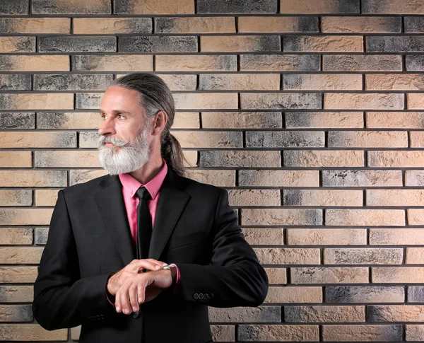 Handsome Bearded Mature Man Suit Brick Wall Background — Stock Photo, Image