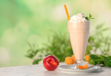Masada lezzetli milkshake cam