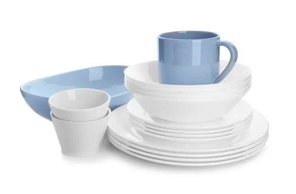 Різні Чисті Посуд Білому Тлі — стокове фото