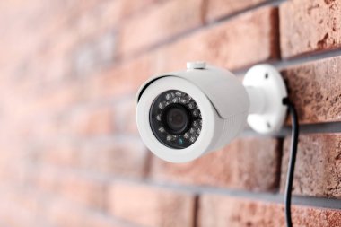 Modern güvenlik Cctv kamera tuğla duvar