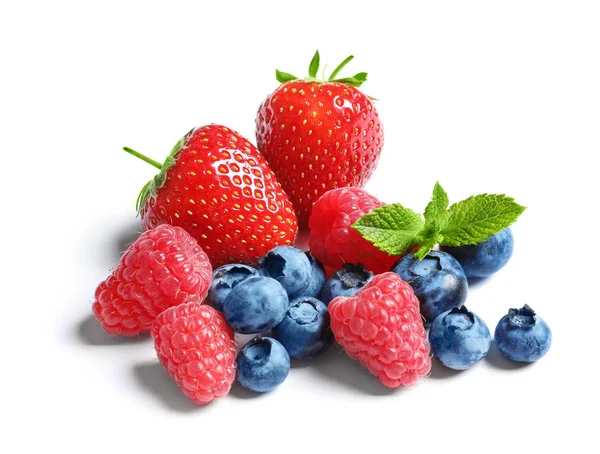 Raspberries Strawberries Blueberries White Background — Stock Photo, Image