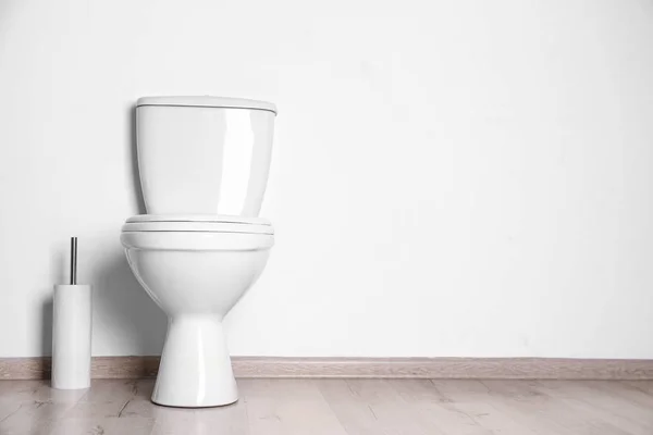 Nieuwe Keramische Toiletpot Moderne Badkamer — Stockfoto