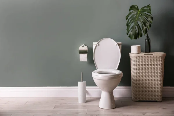 New Ceramic Toilet Bowl Modern Bathroom — Stock Photo, Image