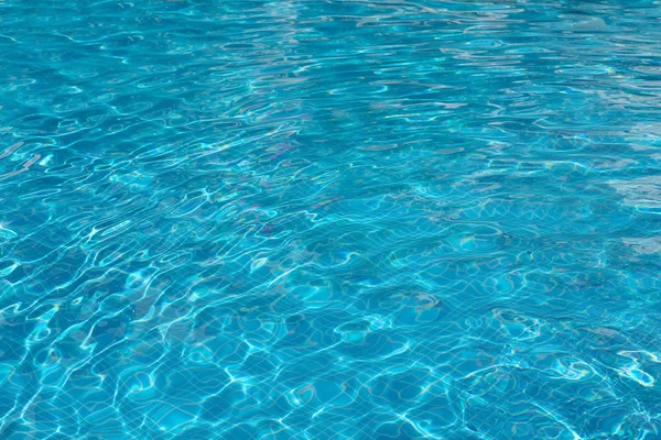 Jasné Osvěžující Voda Bazénu — Stock fotografie