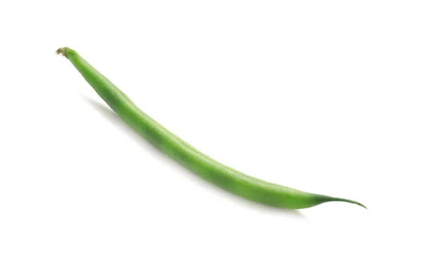 Świeży zielony fasoli francuskiej na białym tle — Zdjęcie stockowe