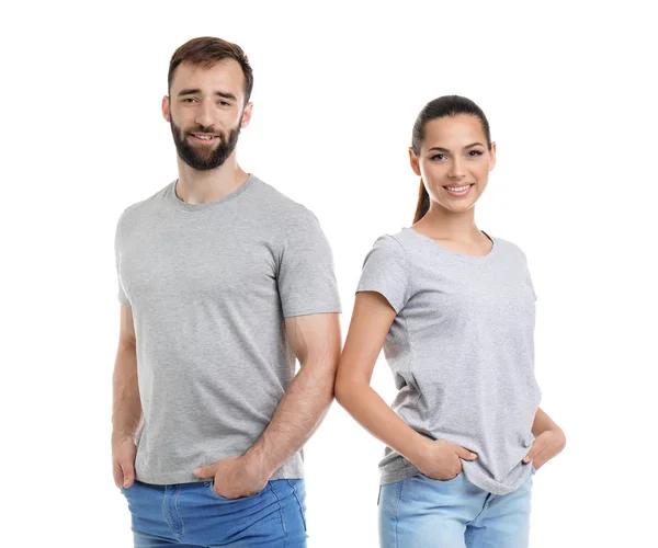 Pareja Joven Camisetas Sobre Fondo Blanco Burla Para Diseño — Foto de Stock