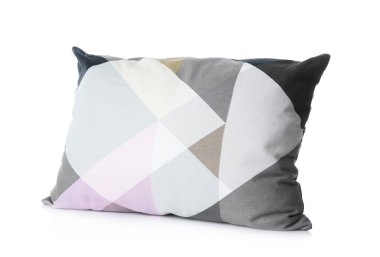 Beyaz arka plan üzerinde yumuşak dekoratif yastık