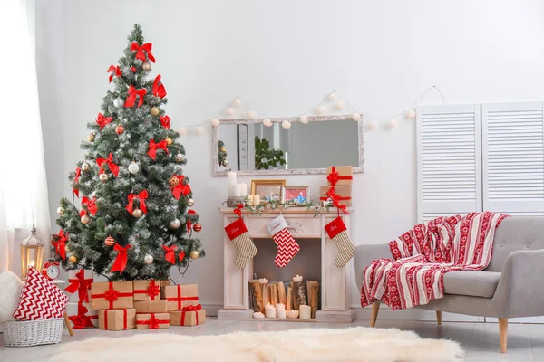 Stylish Living Room Interior Decorated Christmas Tree — Stock Photo, Image