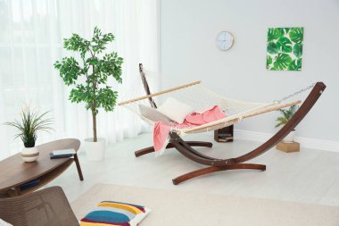 Güzel oda içi rahat hamak