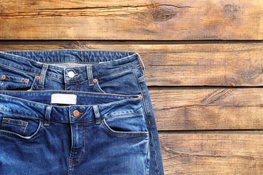 Kot üzerinde ahşap arka plan, üstten görünüm