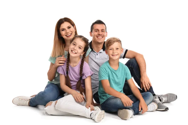 Família Feliz Com Crianças Fundo Branco — Fotografia de Stock