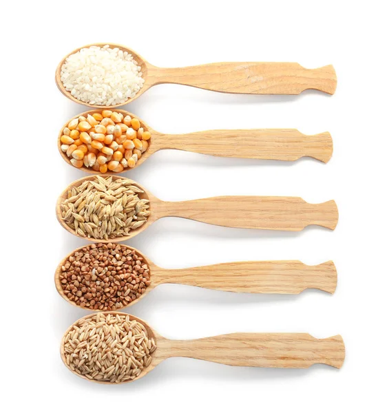 Cucharas Con Diferentes Tipos Granos Cereales Sobre Fondo Blanco —  Fotos de Stock