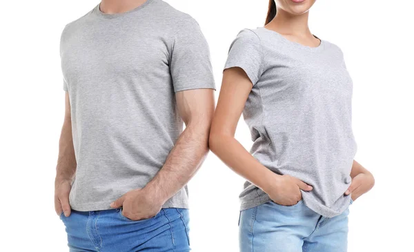 Pareja Joven Camisetas Sobre Fondo Blanco Burla Para Diseño — Foto de Stock