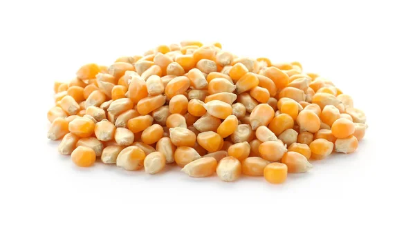 白い背景に生のトウモロコシの穀粒 健康的な穀物と穀物 — ストック写真