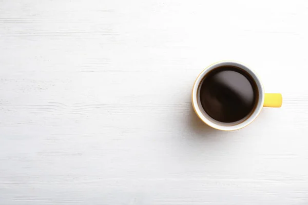 Taza Cerámica Con Café Aromático Caliente Sobre Fondo Madera Vista — Foto de Stock