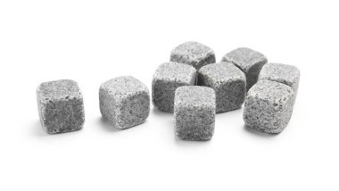 Klasik gri viski taşlar beyaz arka plan üzerinde