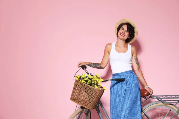 Portrait Beautiful Young Woman Bicycle Color Background — Stock Photo, Image