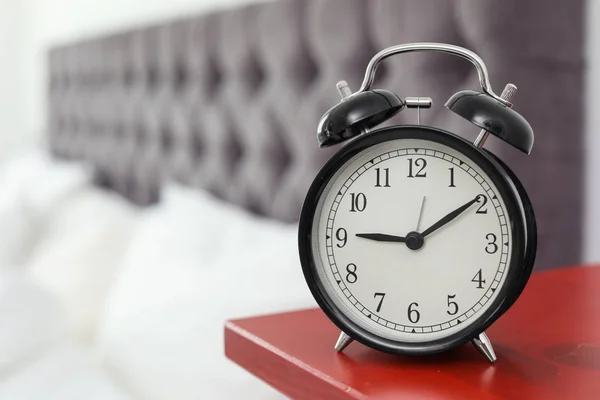 Relógio Alarme Mesa Cabeceira Hora Acordar — Fotografia de Stock