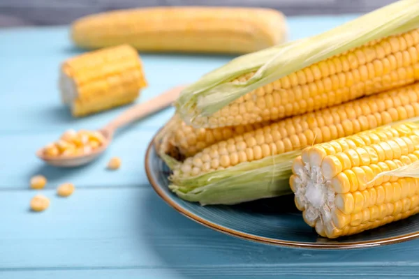 Plate Tasty Sweet Corn Cobs Wooden Table Closeup — Stock Photo, Image