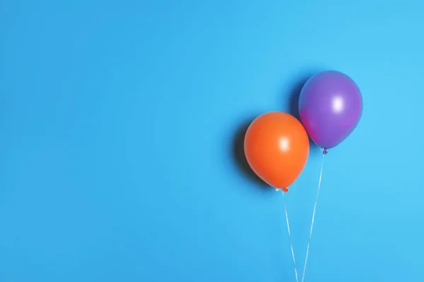 Balões Diferentes Fundo Cor Tempo Celebração — Fotografia de Stock