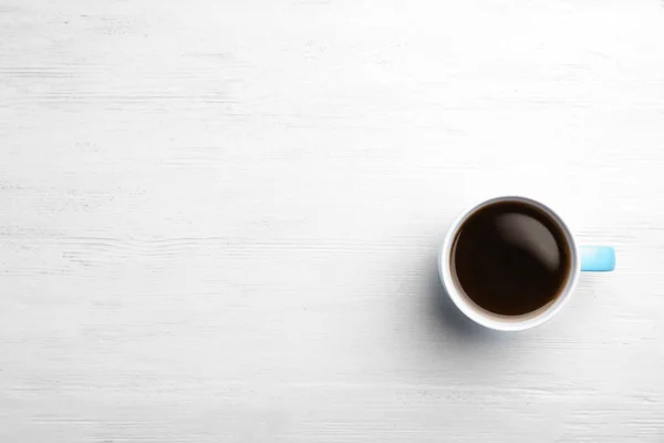 Keramiktasse Mit Heißem Aromatischen Kaffee Auf Holzhintergrund Draufsicht — Stockfoto