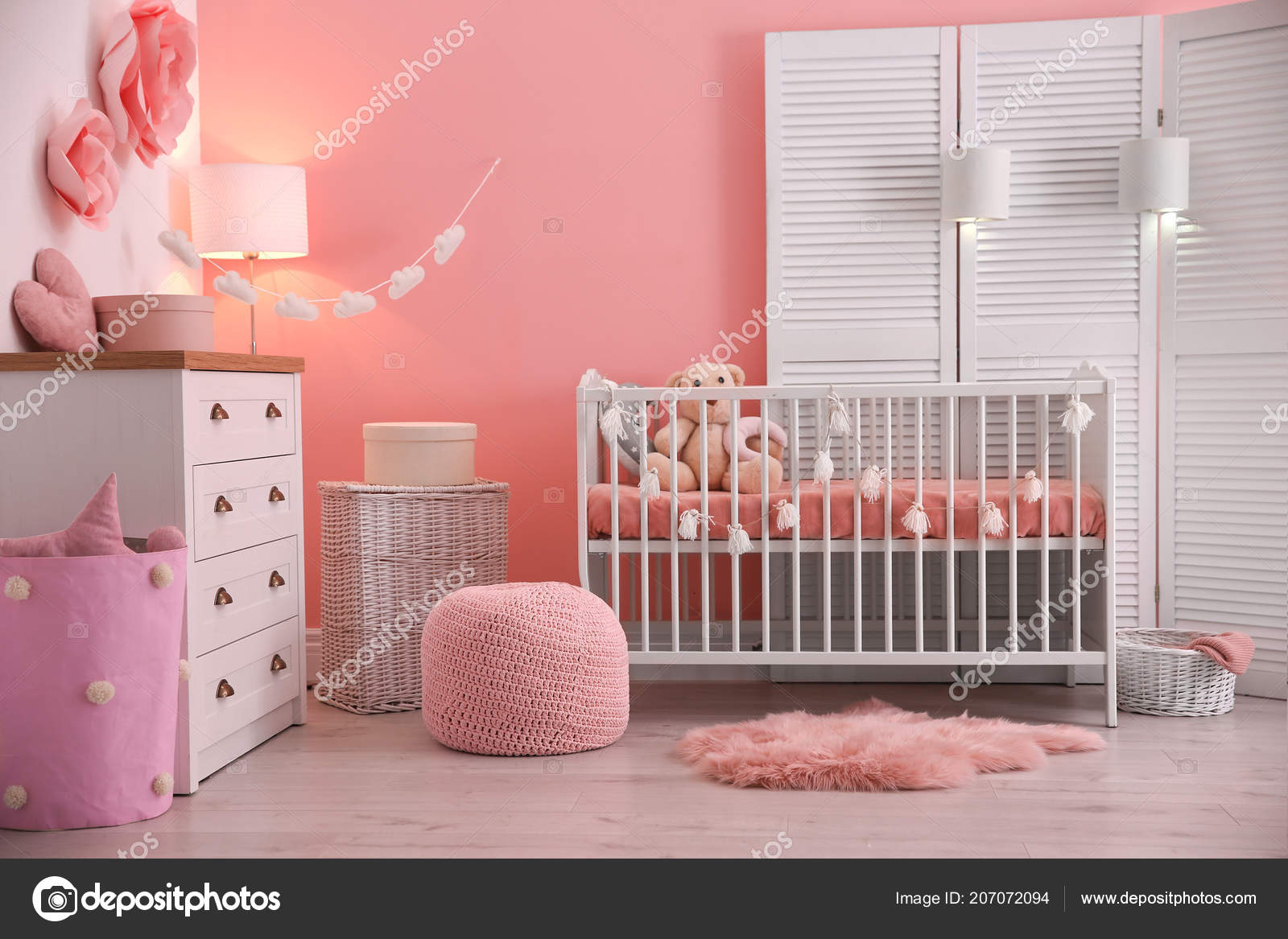 baby crib decorations