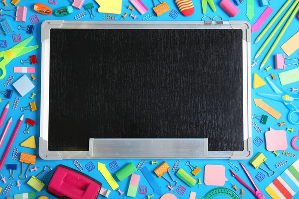 Flat Lay Composition Different School Stationery Small Chalkboard Color Background — Stock Photo, Image