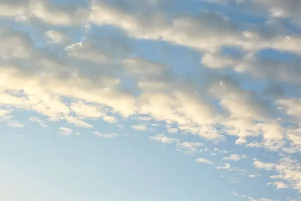 Bela Vista Céu Azul Com Nuvens — Fotografia de Stock