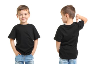 Beyaz arka plan üzerinde siyah t-shirt küçük çocuk ön ve arka sayısı. Mockup tasarım için