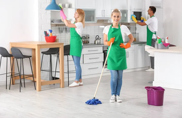 Team Professional Janitors Uniform Cleaning Kitchen — Stock Photo, Image