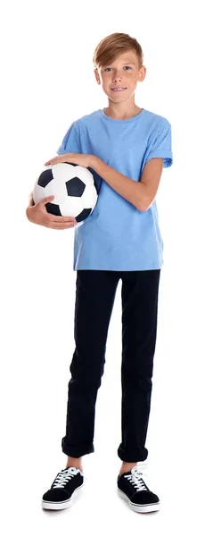 Portret Chłopca Gospodarstwa Białym Tle Piłka Nożna — Zdjęcie stockowe