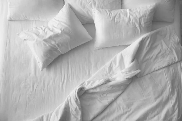 Travesseiros Macios Cama Confortável Vista Superior — Fotografia de Stock