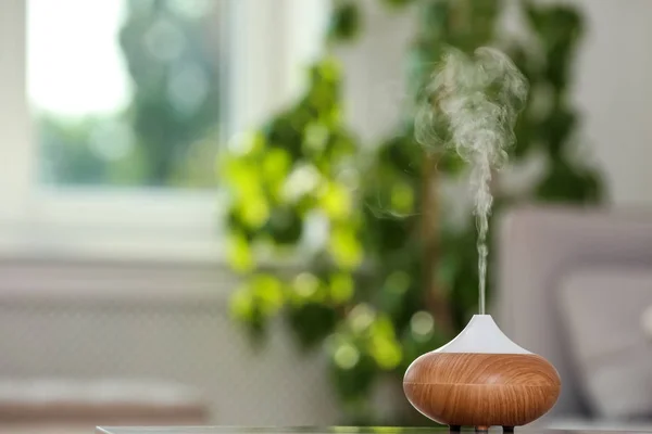 Aroma Oil Diffuser Lamp Table Blurred Background — Stock Photo, Image