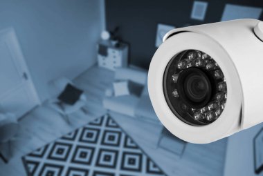 Oturma odası görünümünün üzerinde Cctv kamera gözetim altında