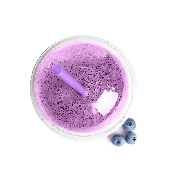 Leckerer Blueberry Smoothie Plastikbecher Auf Weißem Hintergrund Draufsicht — Stockfoto