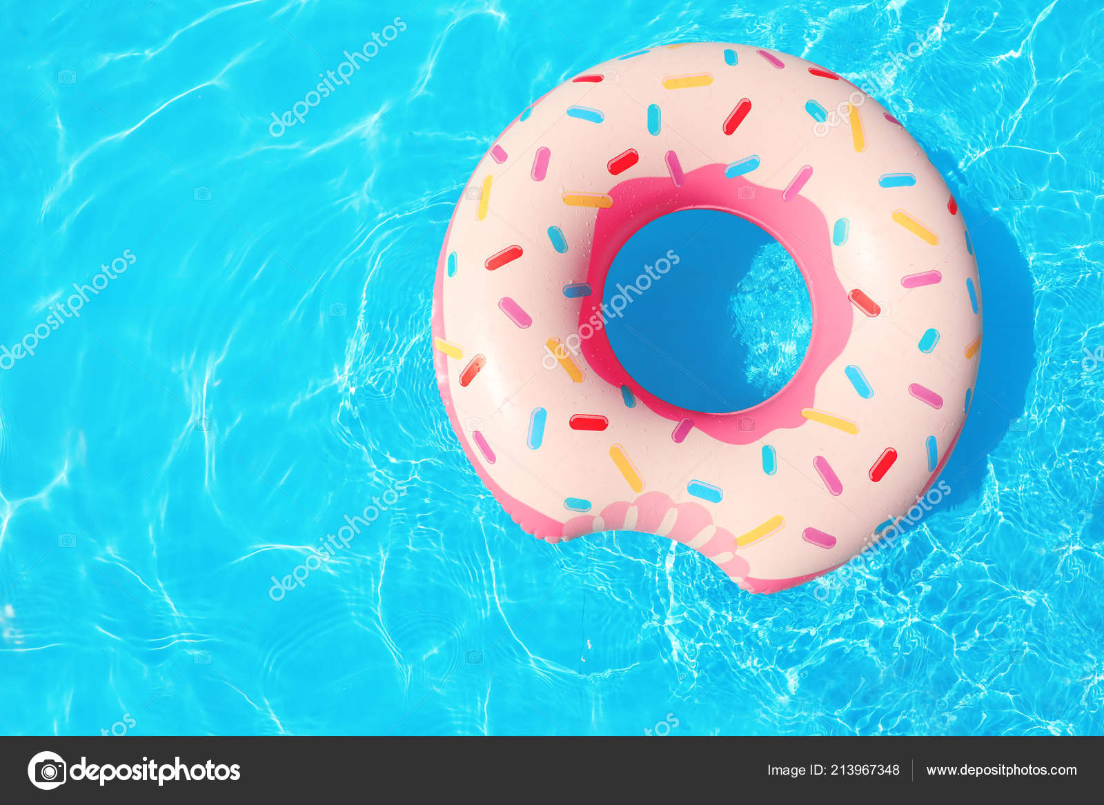 inflatable ring float