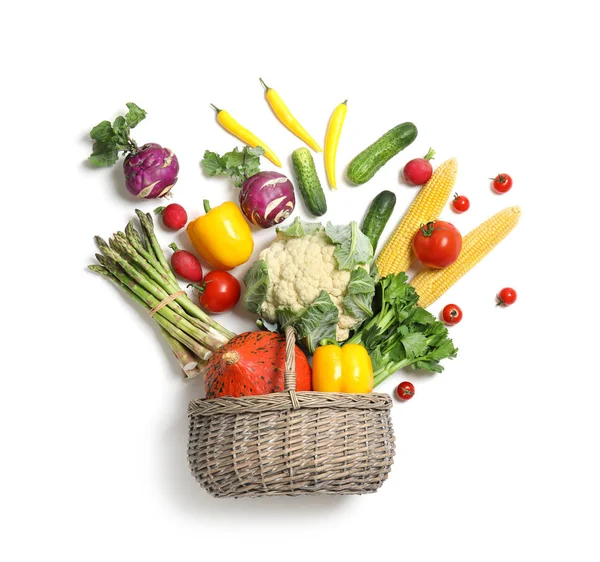 Composición Plana Con Verduras Frescas Sobre Fondo Blanco — Foto de Stock