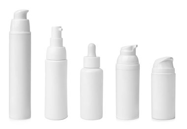 Beyaz arka plan üzerinde farklı kozmetik ürünleriyle ayarla