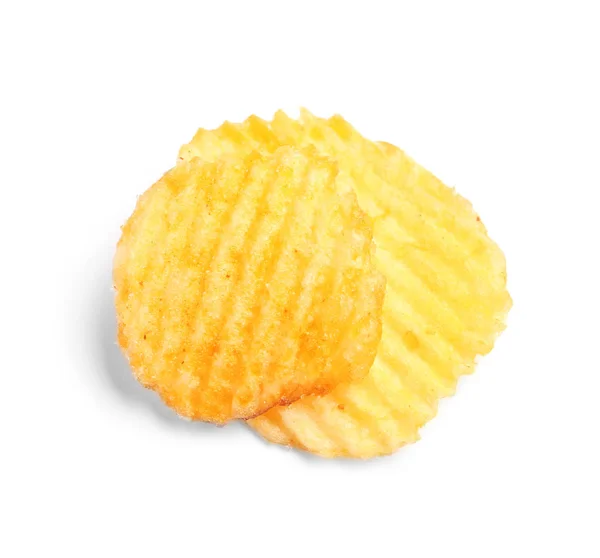 Ízletes Barázdált Burgonya Chips Fehér Háttér — Stock Fotó