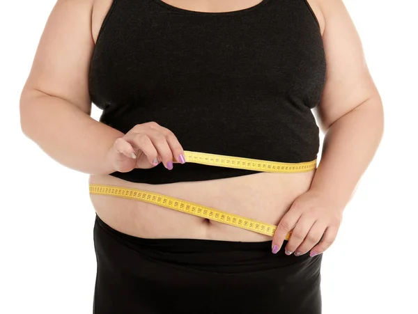 Übergewichtige Frau Mit Maßband Auf Weißem Hintergrund Nahaufnahme — Stockfoto