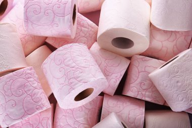 Birçok rulo tuvalet kağıdı arka plan olarak. Kişisel hijyen