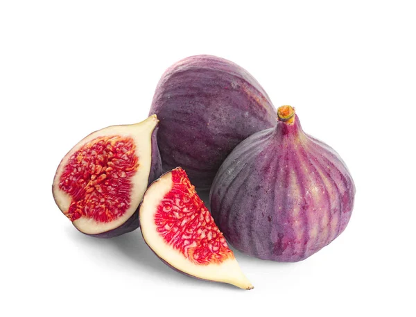 Figues Violettes Entières Coupées Sur Fond Blanc — Photo