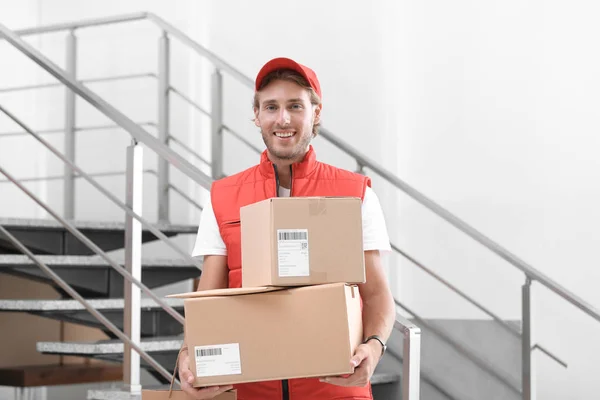 Young Courier Delivering Parcel Woman Outdoors — Stock Photo, Image