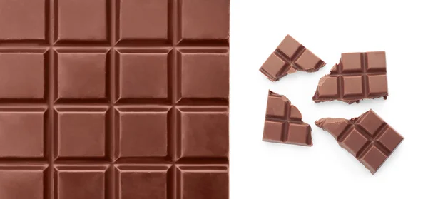 Set Con Delizioso Cioccolato Sfondo Bianco — Foto Stock