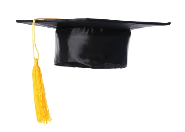 白で隔離ゴールドのタッセル付き卒業帽子 — ストック写真
