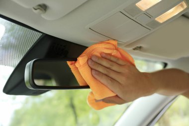 Adam çamaşır araba salon bez, closeup ile