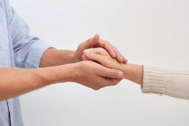 Holding kadın eli açık renkli üzerinde dostum. Kavramı destek ve yardım